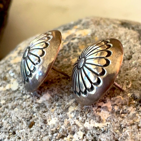 Vintage Native American Sterling Flower Concho Earrings - Picture 9 of 11